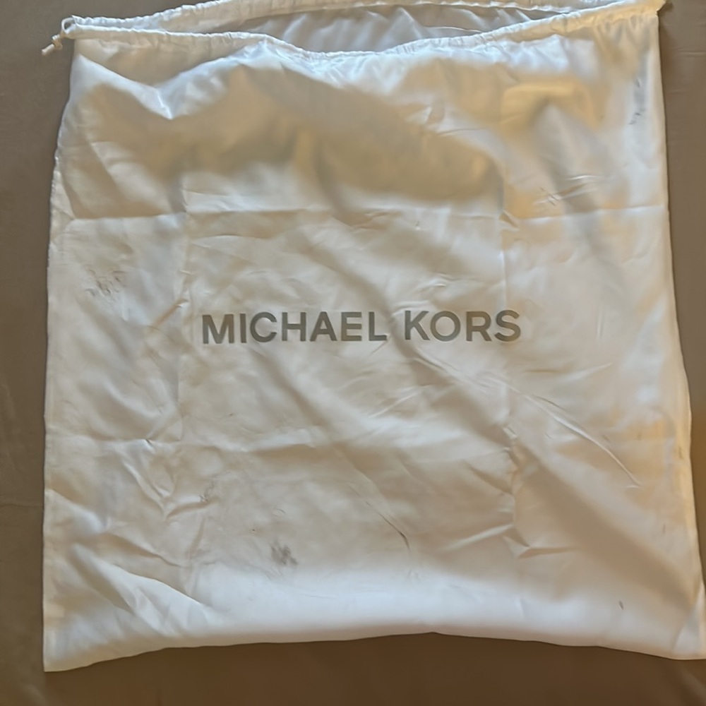Michael Kors Tan Tote Bag - Picture 12 of 12